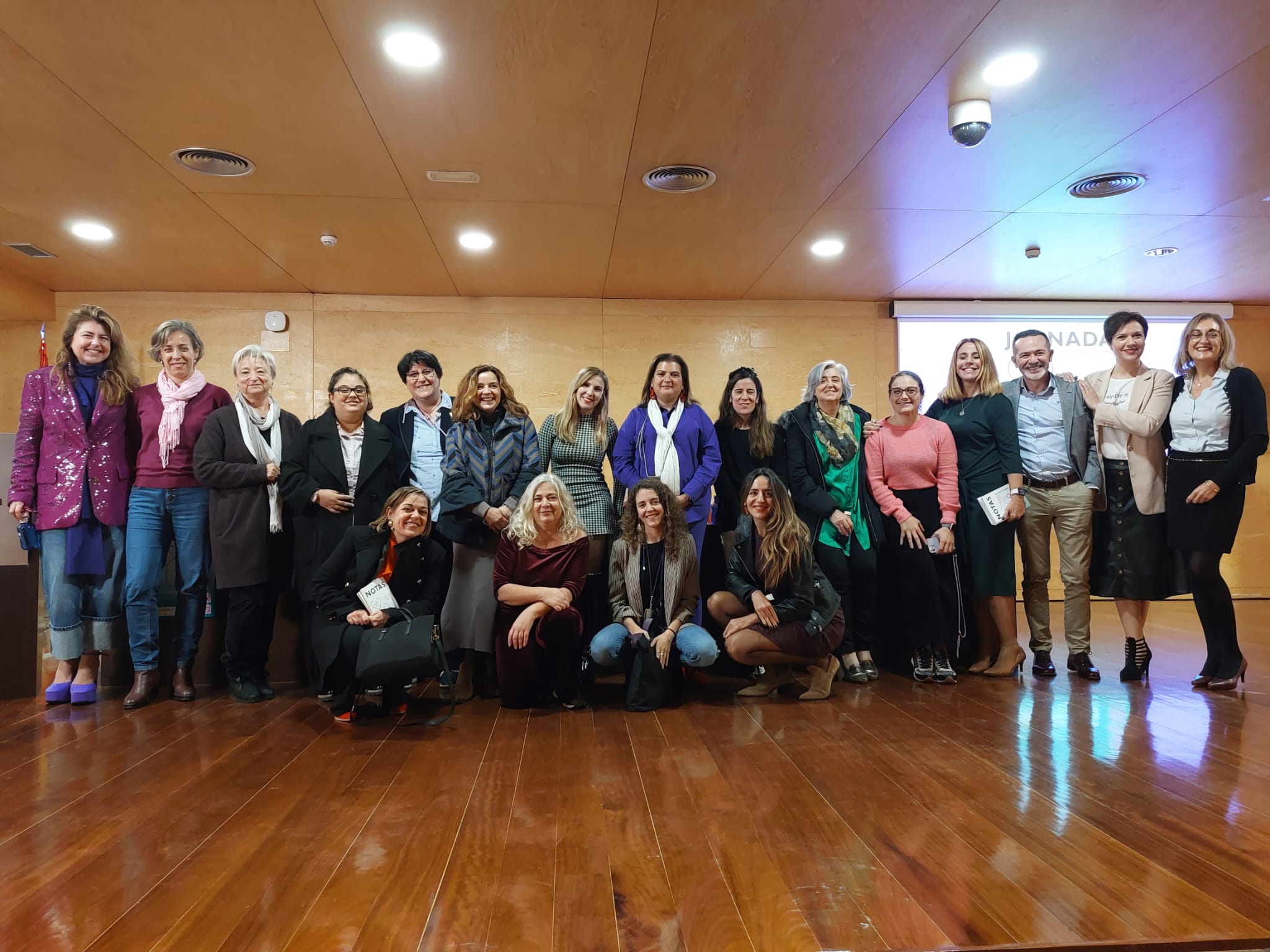 JORNADA SALUD Y MUJER - UNA MEDICINA CON PERSPECTIVA DE GÉNERO